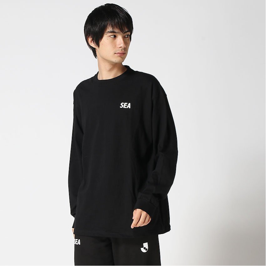 浦和レッズ 非売品　練習着 長袖 美品 非売品❗️浦和レッズ 練習着長袖 Mサイズ サッカー・フットサル