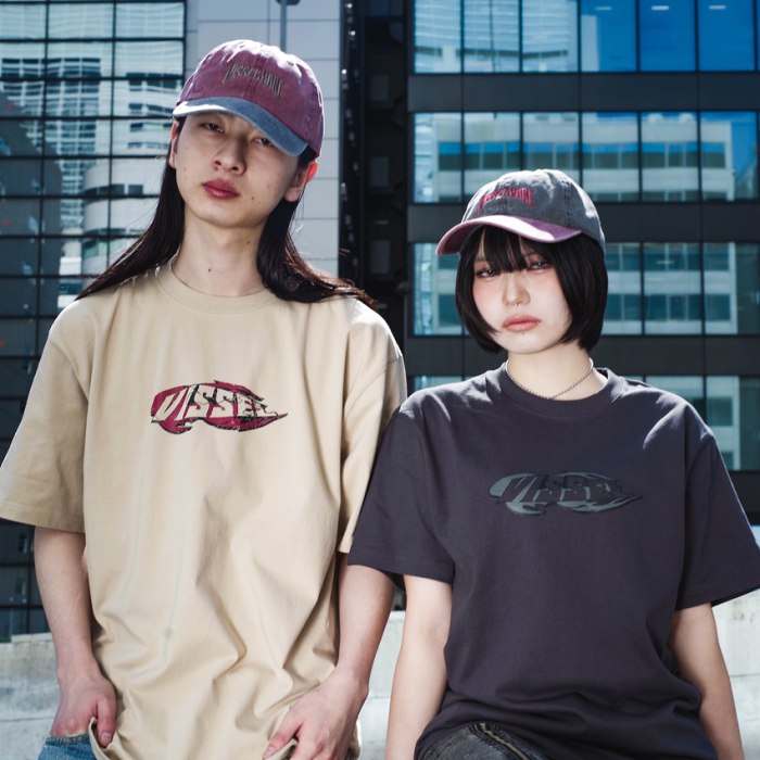 atmos x J.LEAGUE ヴィッセル神戸 Tシャツ ヴィッセル神戸 Vissel Oval Graphic Tee Smoke Black｜【公式】J